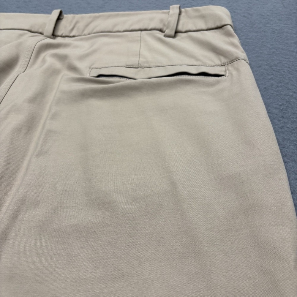 Lululemon Mens 36x33 Beige Commission Pants‎ Chino Warpstreme Performance Golf - Picture 11 of 15